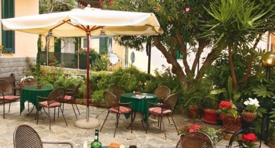 Hotel Villa Bianca Лайгуэлья Экстерьер фото